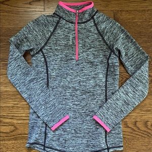 Reebok athletic brushed inside 1/4 zip top. EUC